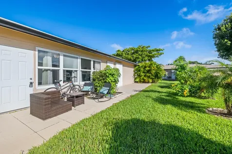 1025 S Drive Delray Beach FL 33445