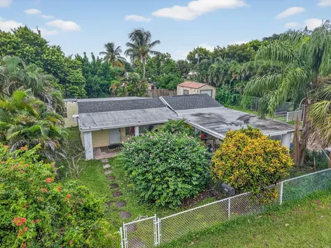 1079 Highview Road Lake Worth FL 33462