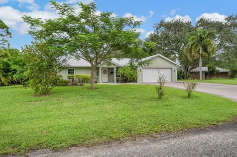 606 Gregory Street Fort Pierce FL 34982