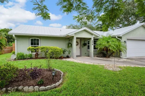 606 Gregory Street Fort Pierce FL 34982