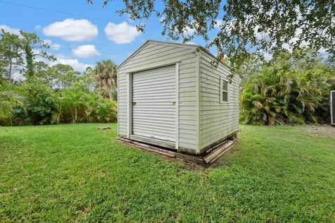606 Gregory Street Fort Pierce FL 34982