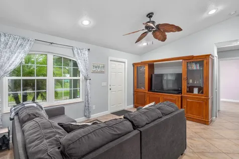606 Gregory Street Fort Pierce FL 34982