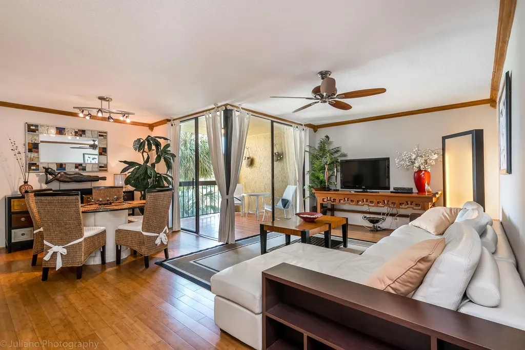 825 Egret Circle Delray Beach FL 33444