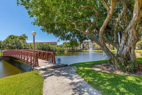 825 Egret Circle Delray Beach FL 33444