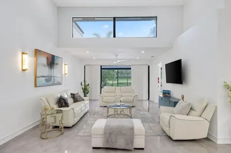 10106 Spyglass Way Boca Raton FL 33498