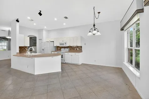 7975 Rockford Road Boynton Beach FL 33472