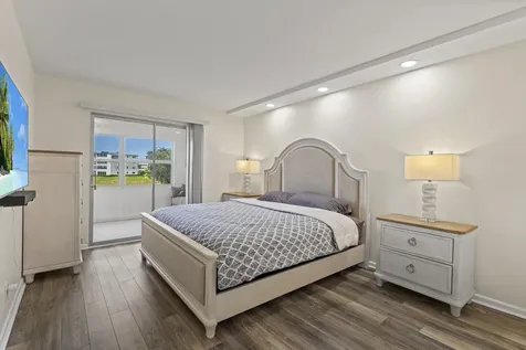 2069 Guildford D Boca Raton FL 33434