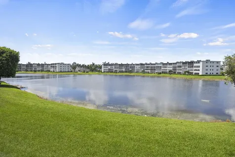 2069 Guildford D Boca Raton FL 33434