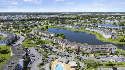 2069 Guildford D Boca Raton FL 33434