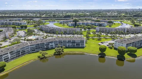 2069 Guildford D Boca Raton FL 33434