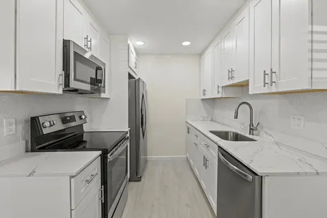 2069 Guildford D Boca Raton FL 33434