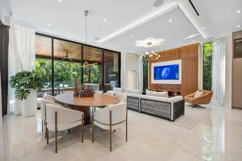 212 W Alexander Palm Road Boca Raton FL 33432