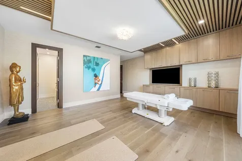 212 W Alexander Palm Road Boca Raton FL 33432