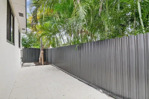 5008 Parker Avenue West Palm Beach FL 33405