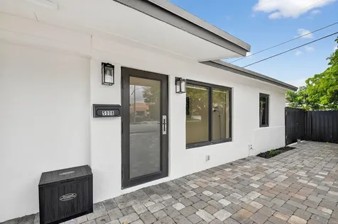 5008 Parker Avenue West Palm Beach FL 33405