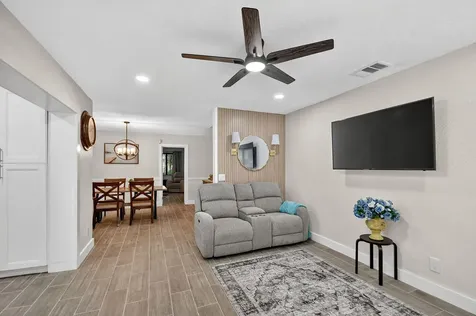5008 Parker Avenue West Palm Beach FL 33405