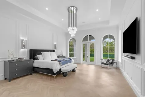 111 Via Palacio Palm Beach Gardens FL 33418