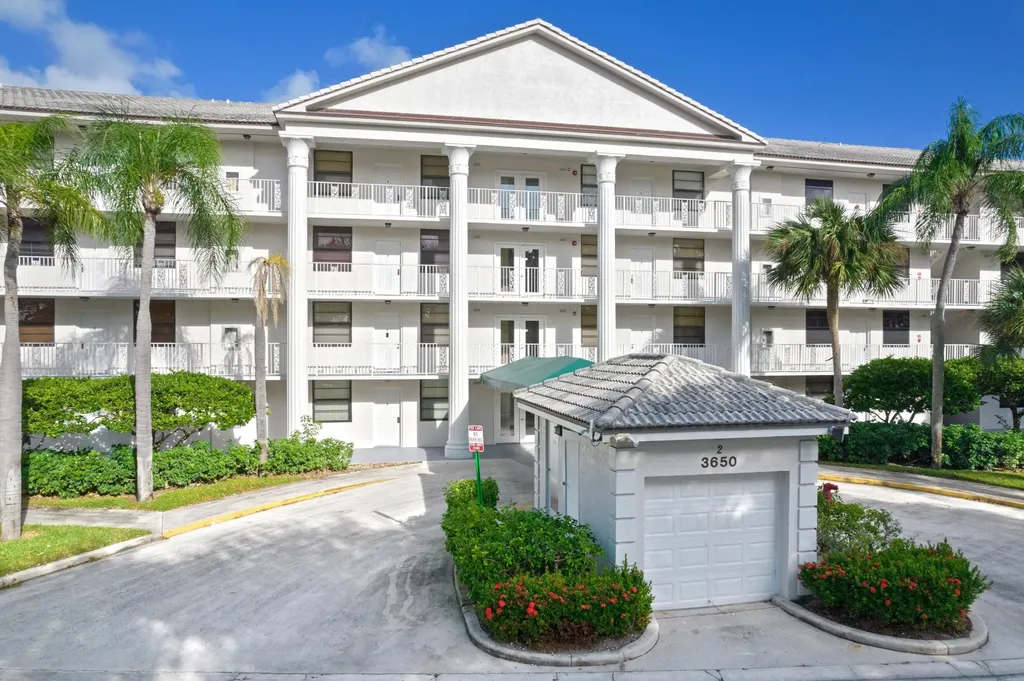 3650 Whitehall Drive West Palm Beach FL 33401