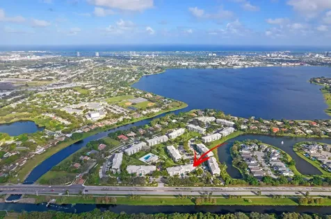 3650 Whitehall Drive West Palm Beach FL 33401