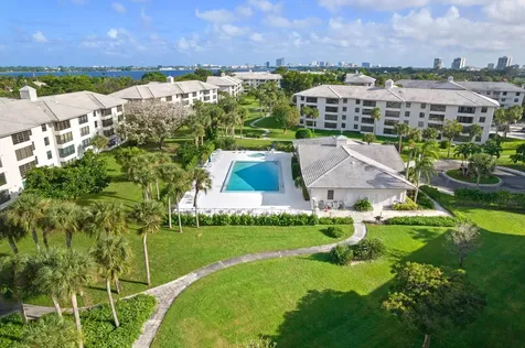 3650 Whitehall Drive West Palm Beach FL 33401