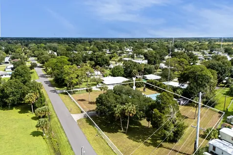 588 Ne 28th Avenue Okeechobee FL 34972