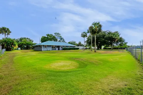 588 Ne 28th Avenue Okeechobee FL 34972