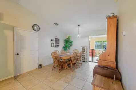 588 Ne 28th Avenue Okeechobee FL 34972