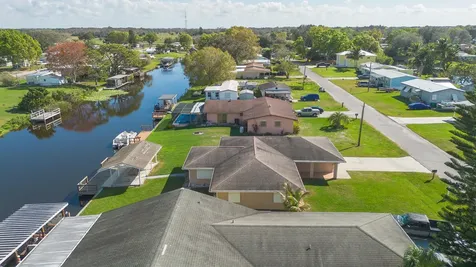 2907 Se 21st Court Okeechobee FL 34974