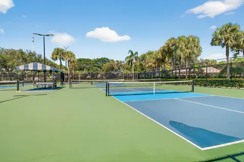 6818 68th Way West Palm Beach FL 33409