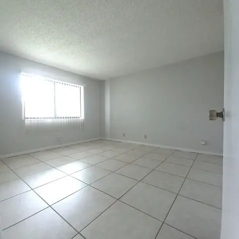 4820 Lucerne Lakes Boulevard Lake Worth FL 33467