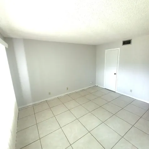 4820 Lucerne Lakes Boulevard Lake Worth FL 33467