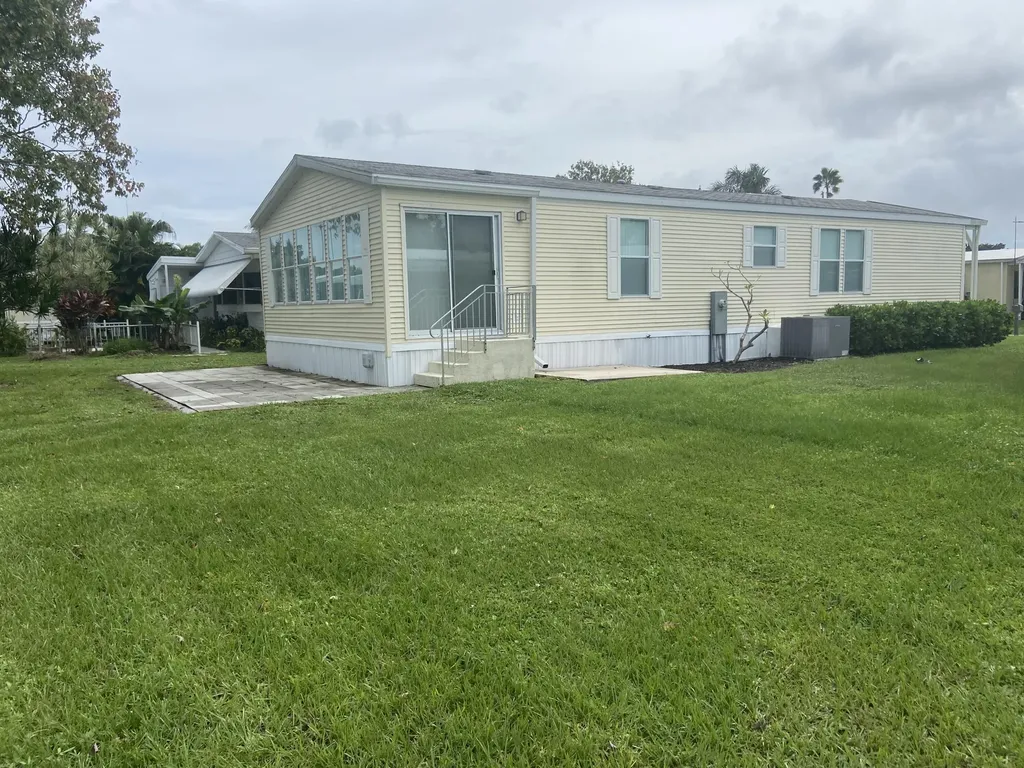 3 San Pablo Lane Port Saint Lucie FL 34952