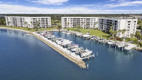 1648 Jupiter Cove Drive Jupiter FL 33469