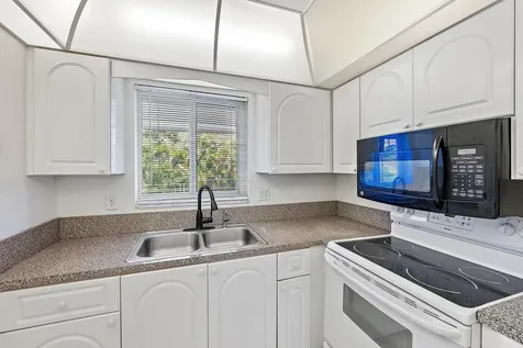 2 Garden Street Tequesta FL 33469