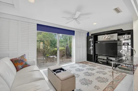 20432 Woodbridge Lane Boca Raton FL 33434