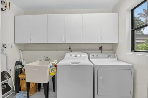 20432 Woodbridge Lane Boca Raton FL 33434