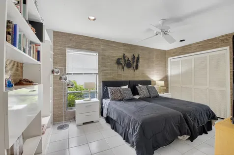 20432 Woodbridge Lane Boca Raton FL 33434