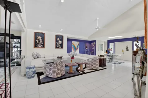 20432 Woodbridge Lane Boca Raton FL 33434