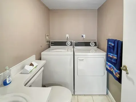 62 Springdale Circle Palm Springs FL 33461