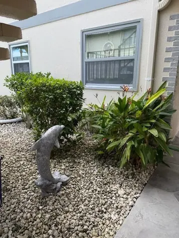 447 Brittany J Delray Beach FL 33446