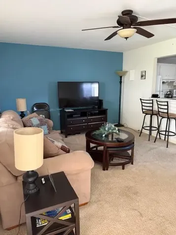 447 Brittany J Delray Beach FL 33446