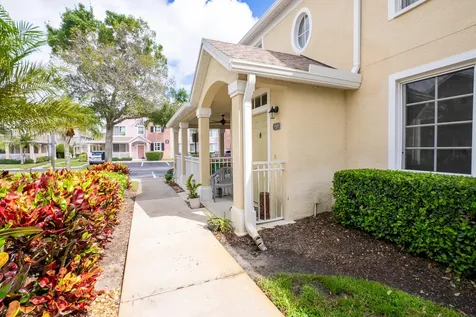 1581 Se Pomeroy Street Stuart FL 34997