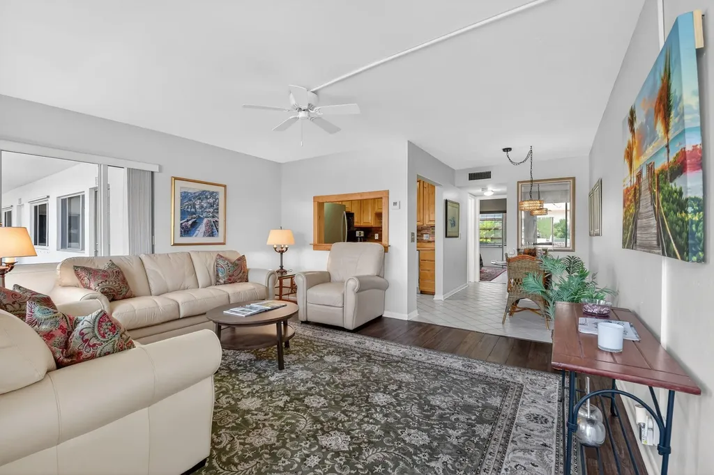 3160 Lake Osborne Drive Lake Worth Beach FL 33461