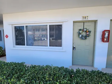 3160 Lake Osborne Drive Lake Worth Beach FL 33461