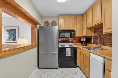 3160 Lake Osborne Drive Lake Worth Beach FL 33461