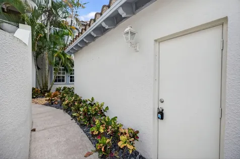 602 Ryder Cup Circle Palm Beach Gardens FL 33418