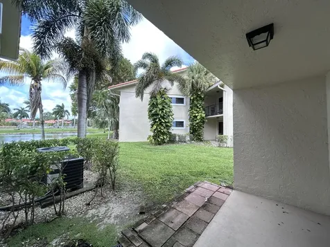 1525 Lake Crystal Drive West Palm Beach FL 33411