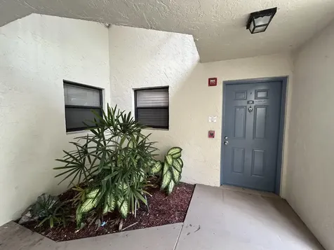 1525 Lake Crystal Drive West Palm Beach FL 33411