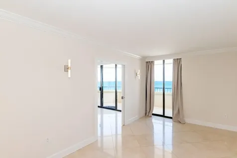 5070 N Ocean Drive Singer Island FL 33404