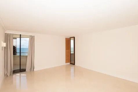 5070 N Ocean Drive Singer Island FL 33404